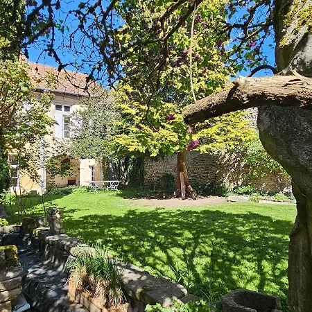 L'aparte Roussat